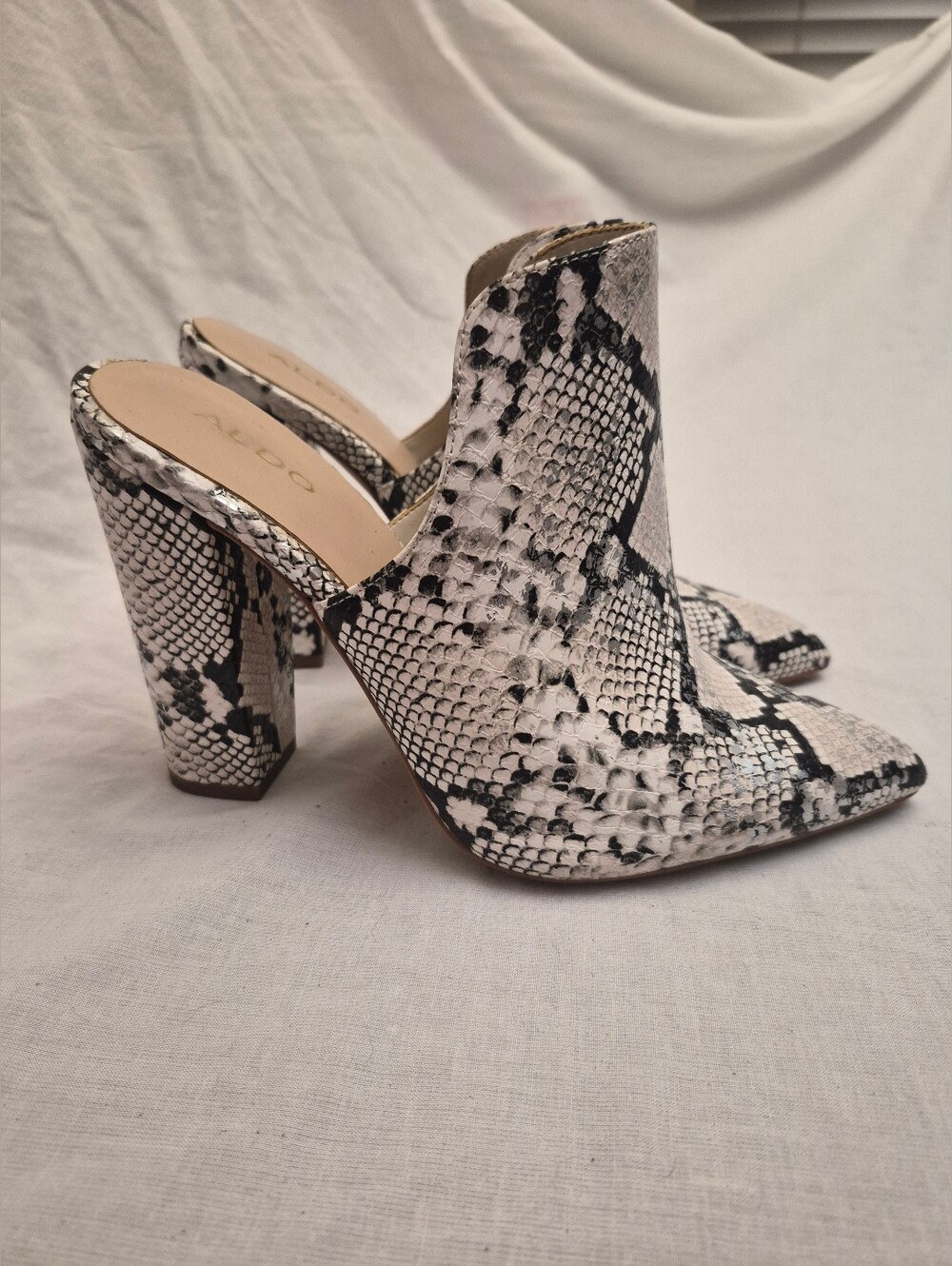 ALDO Snakeskin Pointed Toe Block Heel Mules - Size 9